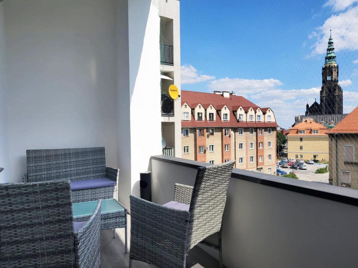 Centrum Apartament Stylowy Świdnica Dış mekan fotoğraf